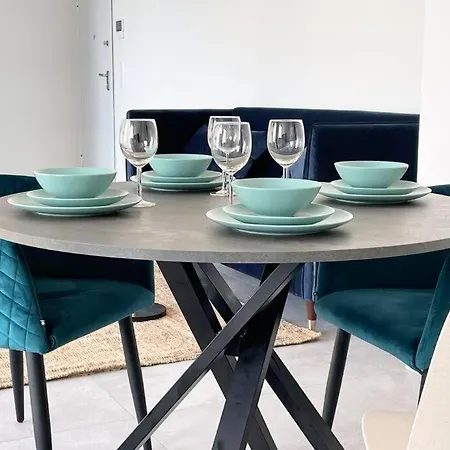 1br With Terrace & Parking In * Luxembourg